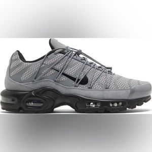 Nike Air Max Plus Utility "Wolf Grey/Black/Cool Grey/Varsity Maize" Men's Shoe